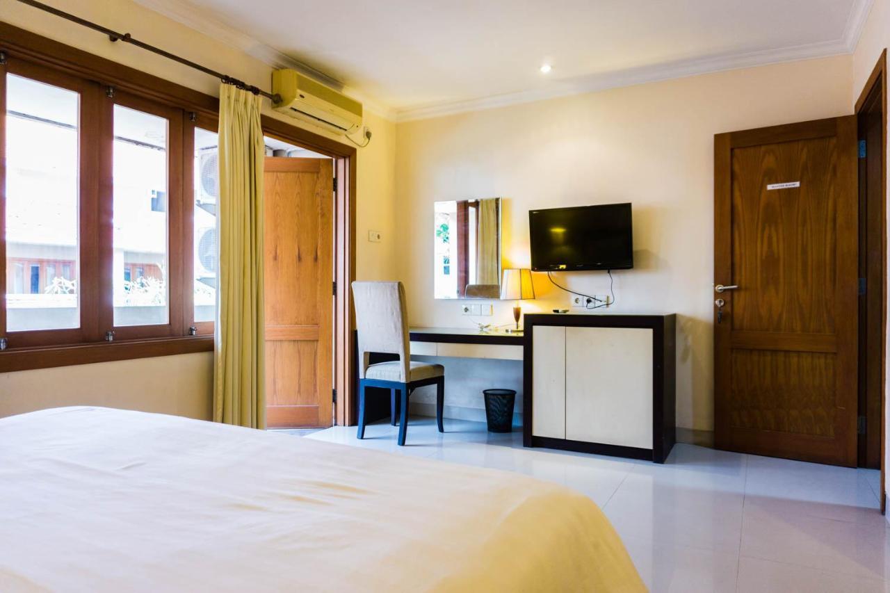 Country Heritage Hotel Surabaya Exterior foto
