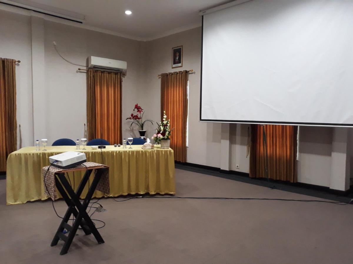 Country Heritage Hotel Surabaya Exterior foto