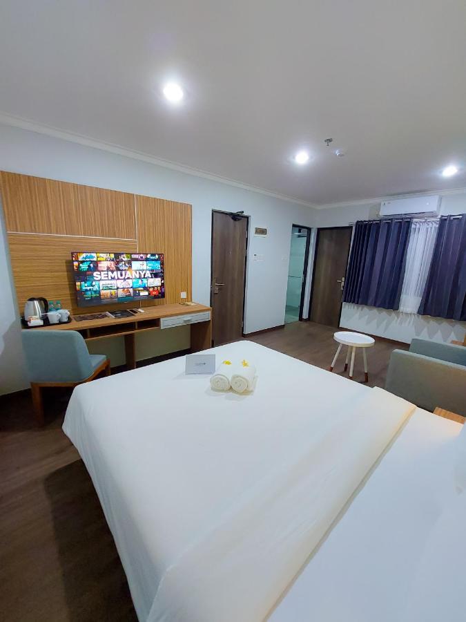 Country Heritage Hotel Surabaya Exterior foto