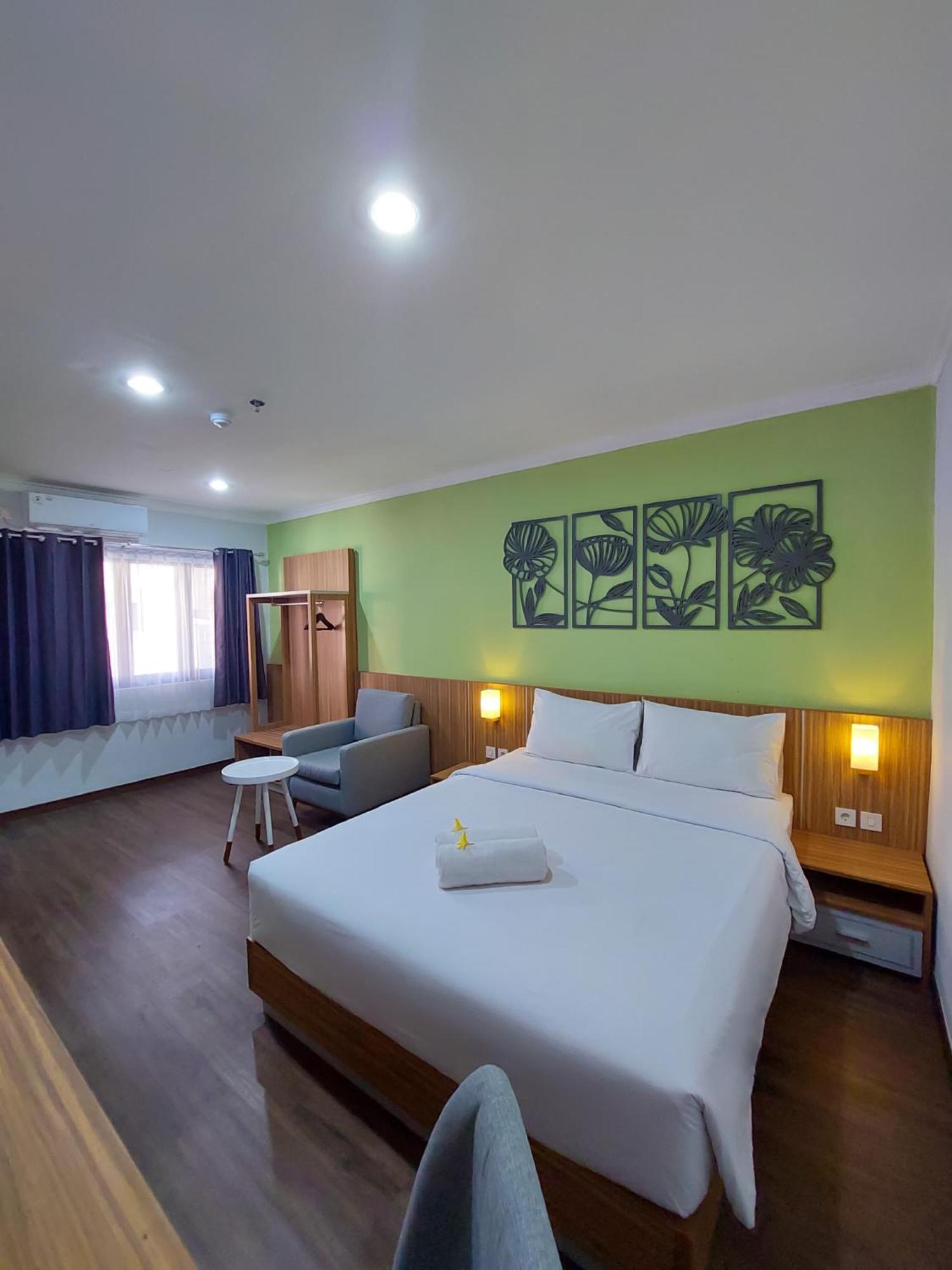 Country Heritage Hotel Surabaya Exterior foto